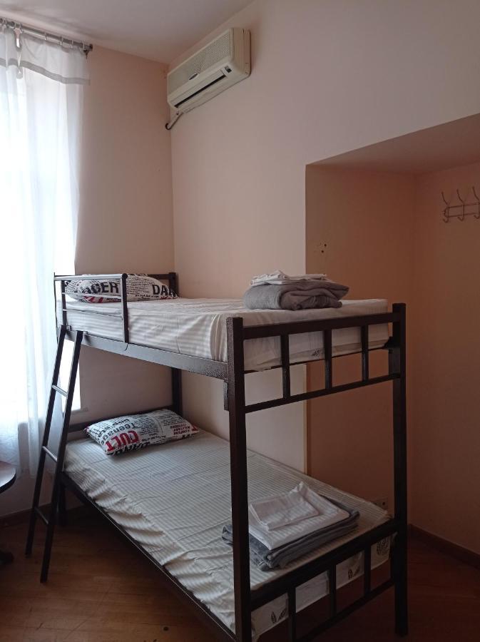 Sun City Hostel Yerevan Luaran gambar