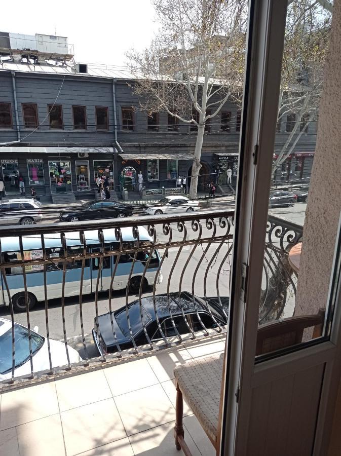 Sun City Hostel Yerevan Luaran gambar